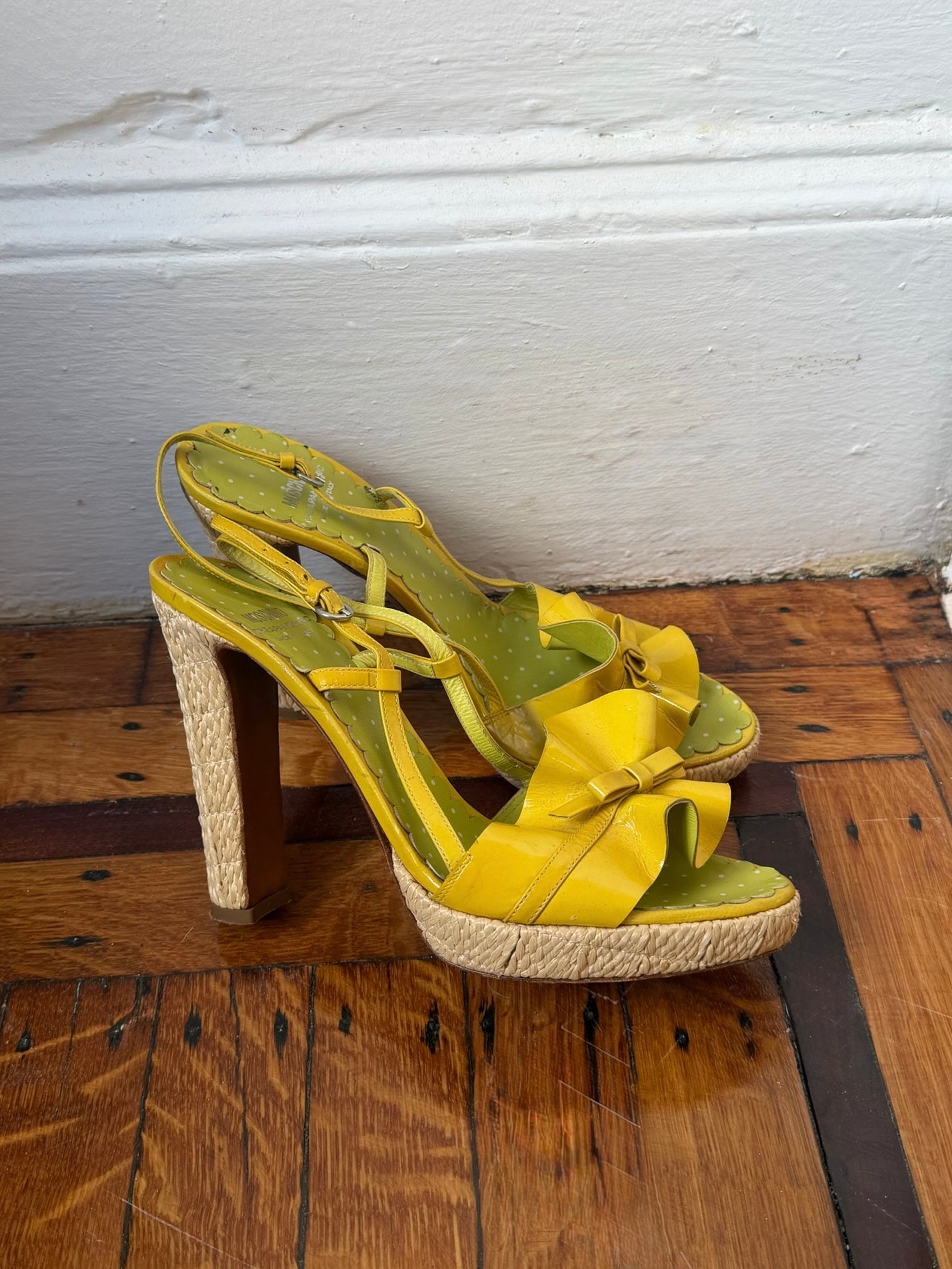 Moschino | 39.5