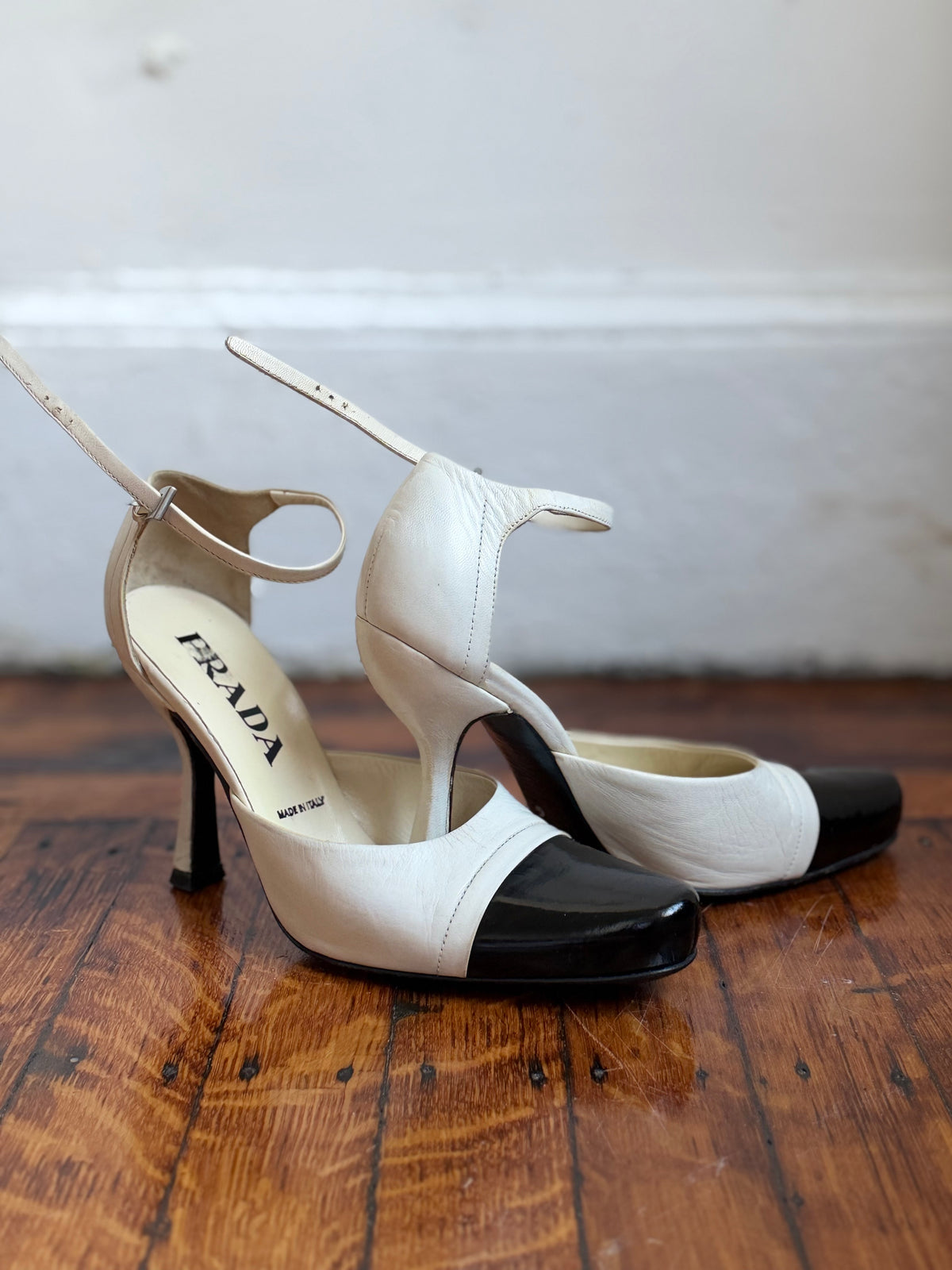 Prada Leather Pumps | Size 36