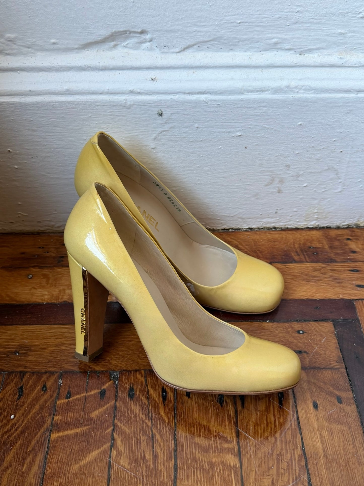 Chanel 2008 | Size 38.5