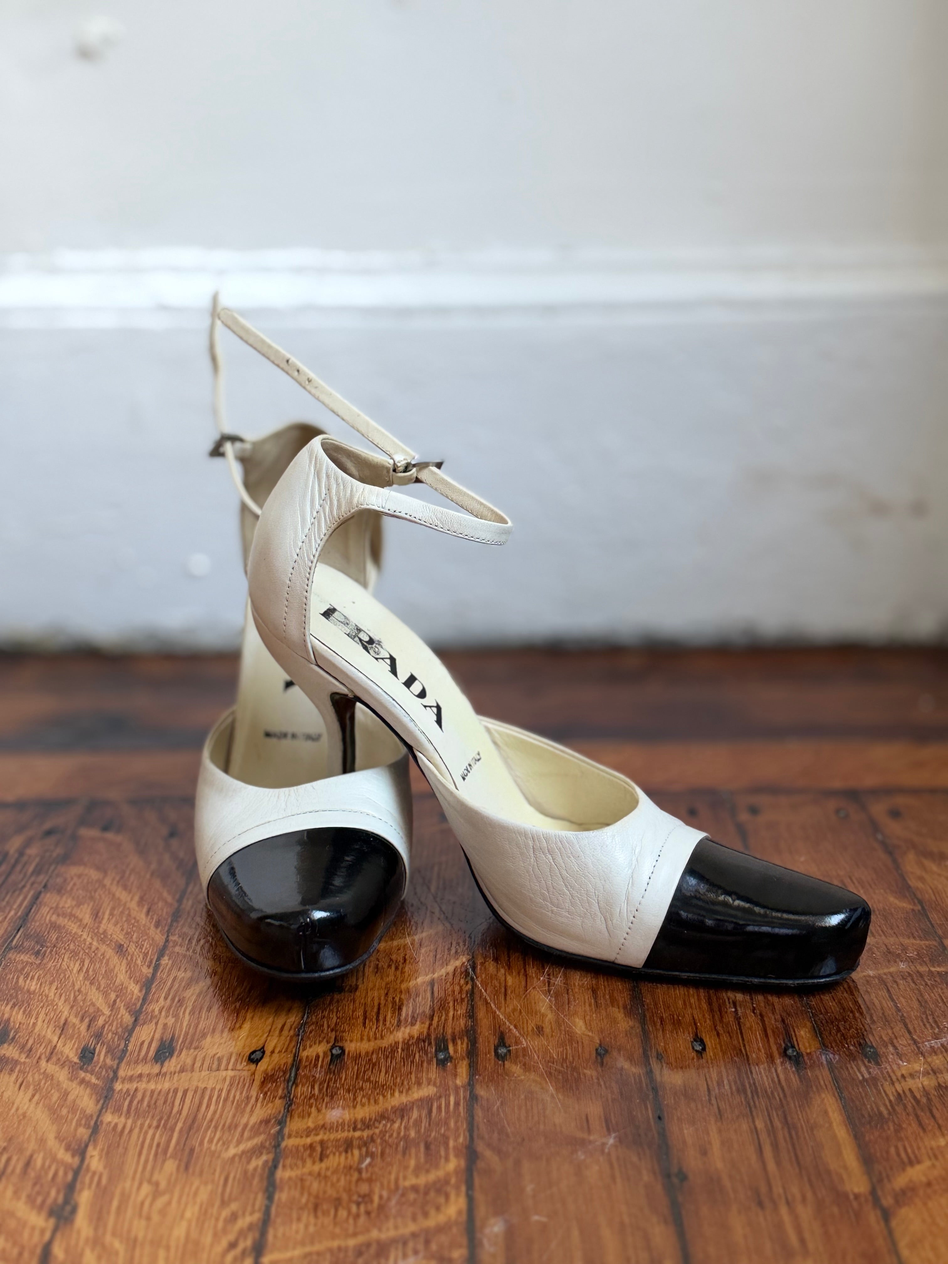 Prada Leather Pumps | Size 36